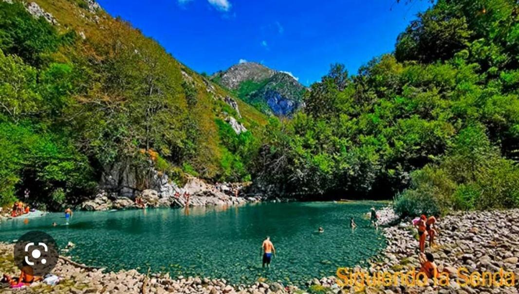 Caño La Salmonera Cangas De Onis מראה חיצוני תמונה